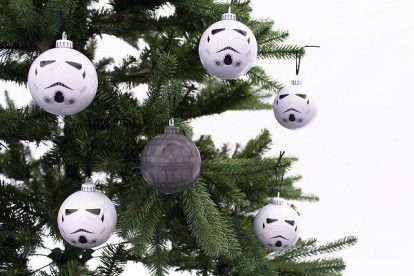 100 décorations de Noël Star Wars : guirlande, boule...