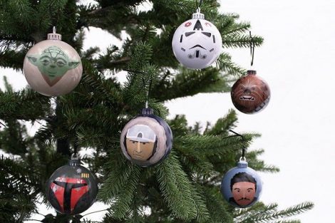 100 décorations de Noël Star Wars : guirlande, boule...