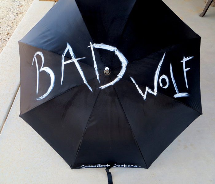 parapluie-doctor-who-bad-wolf [700 x 600]