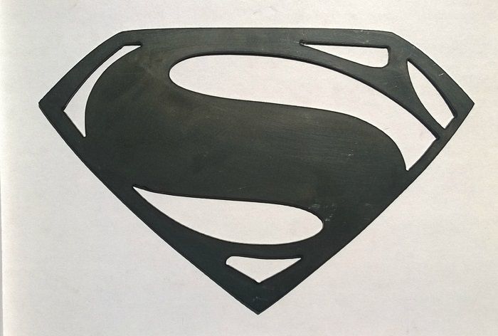 superman-dc-comics-logo-panneau-mural-metal-acier-plaque-decoration [700 x 472]