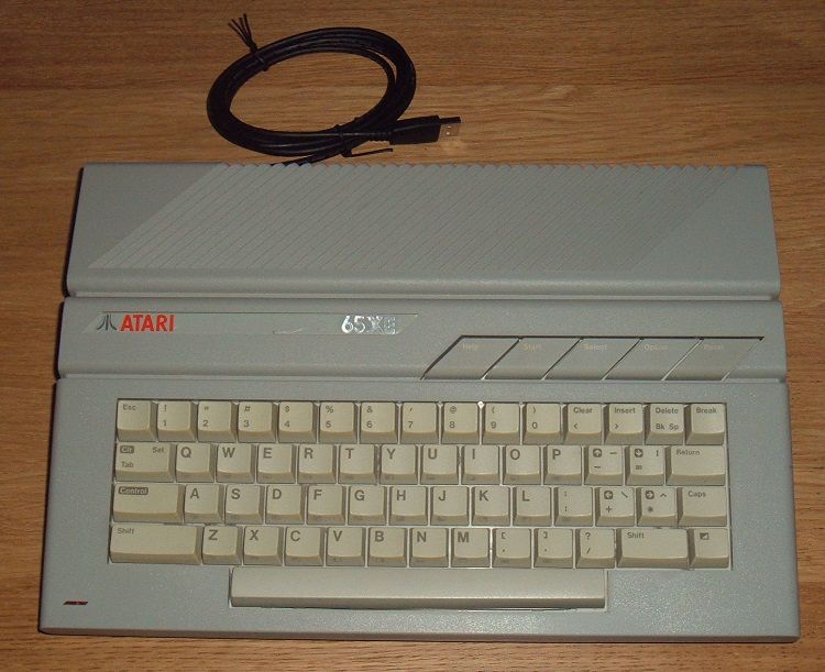 atari-65-xe-clavier-usb-pc [750 x 611]