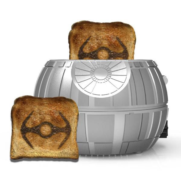 star-wars-grille-pain-etoile-mort-death-toaster [600 x 600]